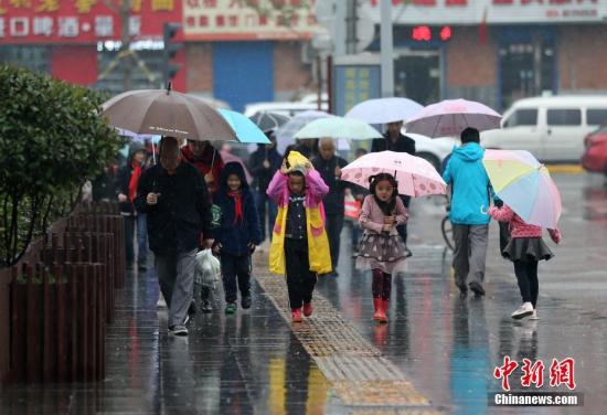 資料圖：下雨天氣。<a target='_blank' href='http://www.chinanews.com/'>中新社</a>記者 張遠(yuǎn) 攝