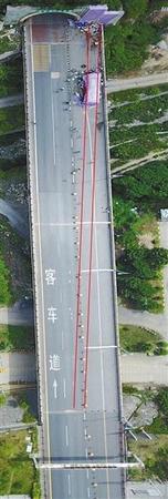 安監(jiān)總局發(fā)布秦嶺車(chē)禍調(diào)查報(bào)告:道路未按標(biāo)準(zhǔn)設(shè)計(jì)