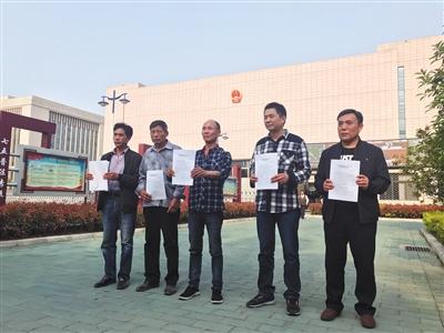 五周殺人案5名被告人18名證人稱(chēng)遭刑訊 當(dāng)庭翻供